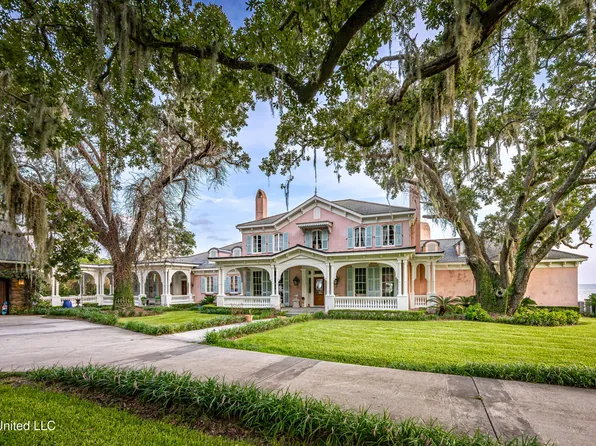9783 Pointe Aux Chenes Rd, Ocean Springs, MS 39564