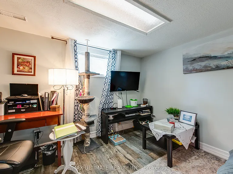 5 Burrard Rd #LOWER — Photo 10