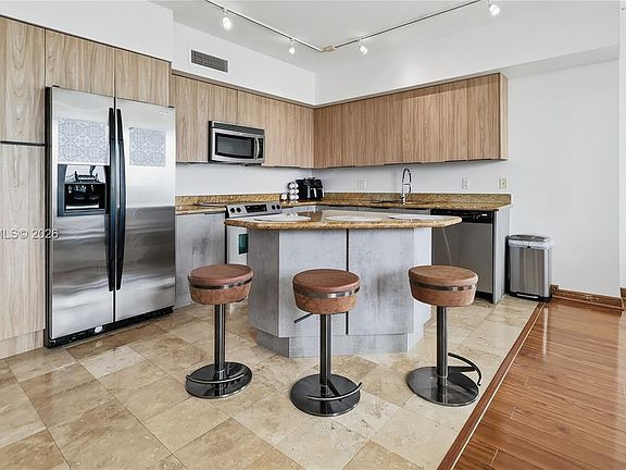 4th image of 1755 E Hallandale Beach Blvd Unit 2303E