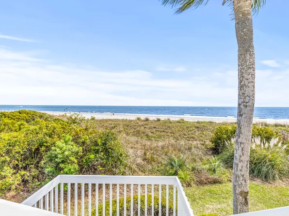 6400 Palmetto Dr #31, Isle Of Palms, SC 29451