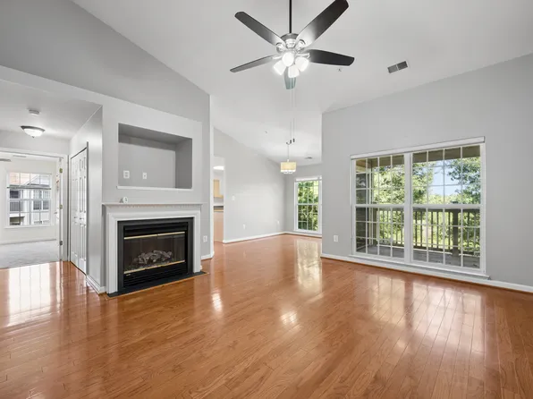 597 Cawley Dr Unit 3B, Frederick, MD 21703