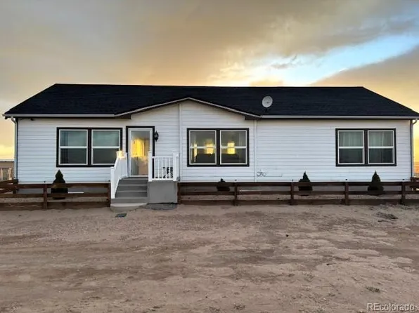 38782 County Road 39, Otis, CO 80743