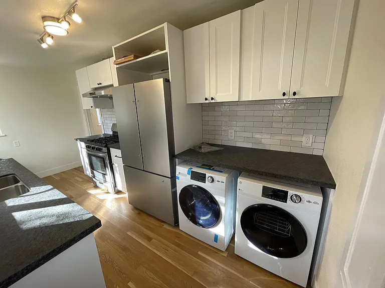 In-Unit Laundry