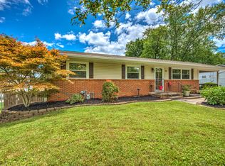 111 Independence Ln, Oak Ridge, TN 37830
