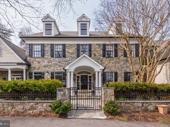 11516 Front Field Ln, Potomac, MD 20854