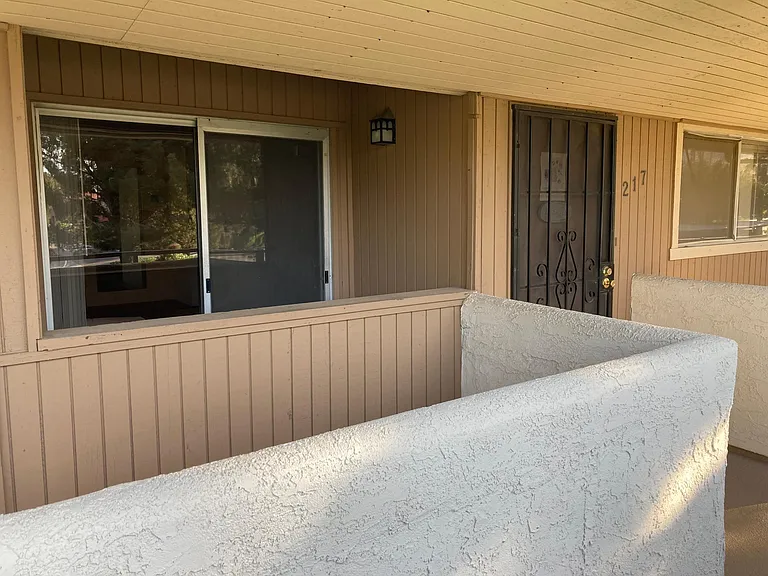 2860 N Los Felices Rd #217 — Photo 4