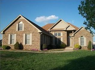 3601 Millington Dr, Clarksville, TN 37040