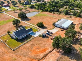 156 La Arroya Dr, Weatherford, TX 76088