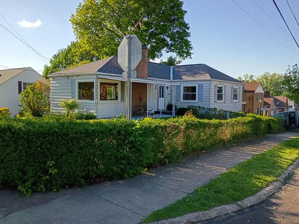 915 Oxford Blvd, Steubenville, OH 43952