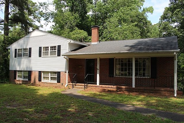 1st image of 507 Lakeview Dr