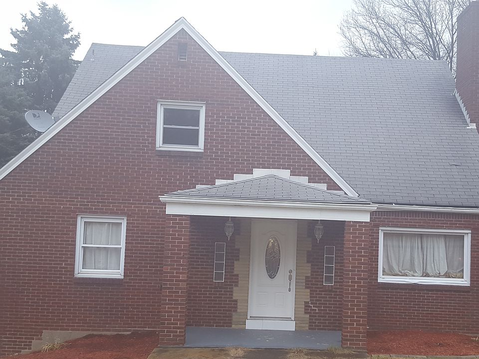 1st image of 254 McGregor Dr