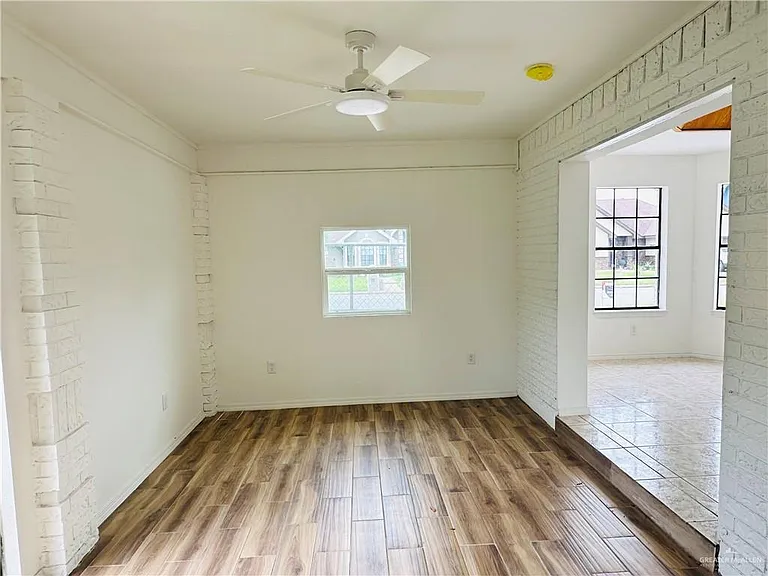 203 Encino Dr — Photo 4