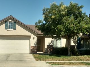 1164 Stoney Creek St, Tulare, CA 93274