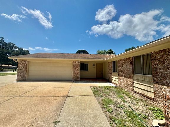 4th image of 135 Perdido Cir