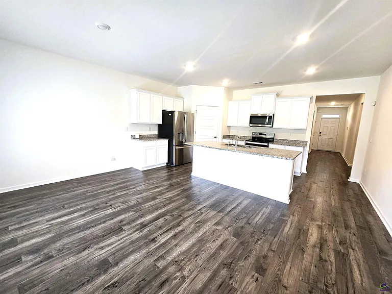 103 Ike Ct — Photo 16