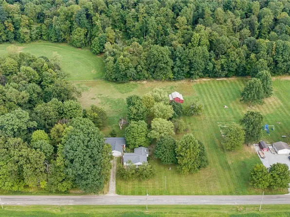 2748 S West Lebanon Rd, Dalton, OH 44618