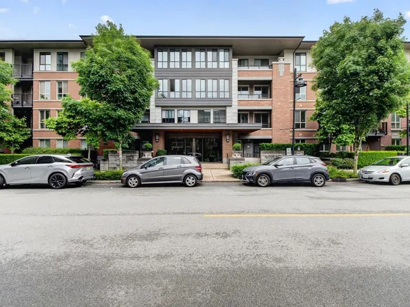 3107 Windsor Gate #102, Coquitlam, BC V3B 0L1