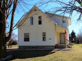 6963 S Forest Hill Rd, Saint Johns, MI 48879