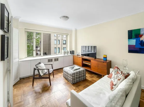 166 E 63rd St APT 6B, New York, NY 10065