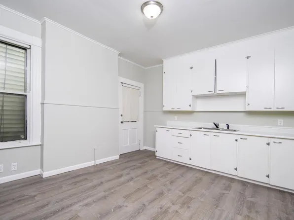 159 Hoosick St, Troy, NY