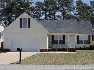 2359 Chasewater Rd, Fayetteville, NC 28306