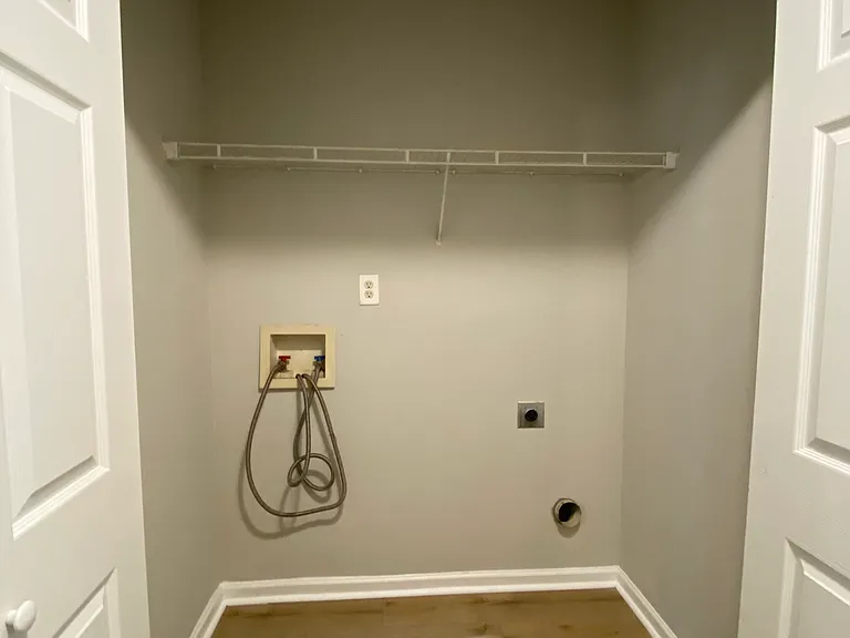 3615 Ginnis Ct SW #8 — Photo 18