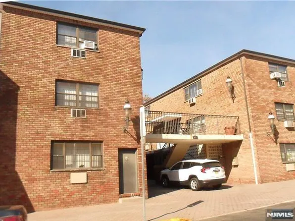 403 Anderson Ave APT 4B, Fairview, NJ 07022