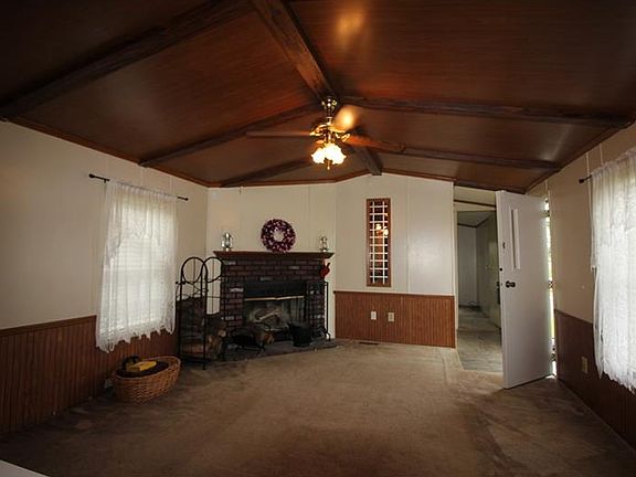 2nd image of 706 Galaxy Dr