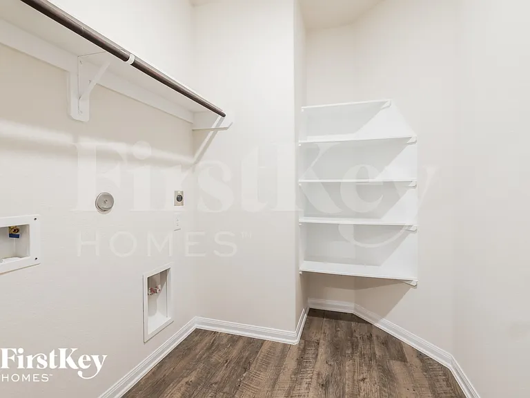 15645 All Star Dr — Photo 14