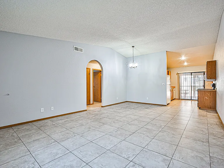 1608 Barrel Cactus Ct — Photo 17