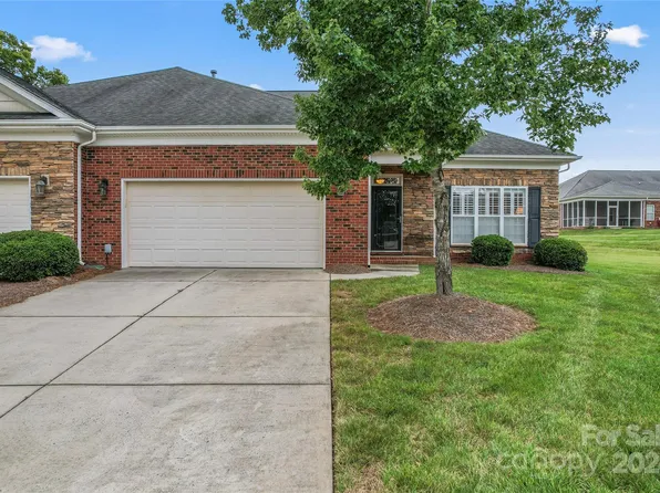 2903 Lake James Ct, Monroe, NC 28110