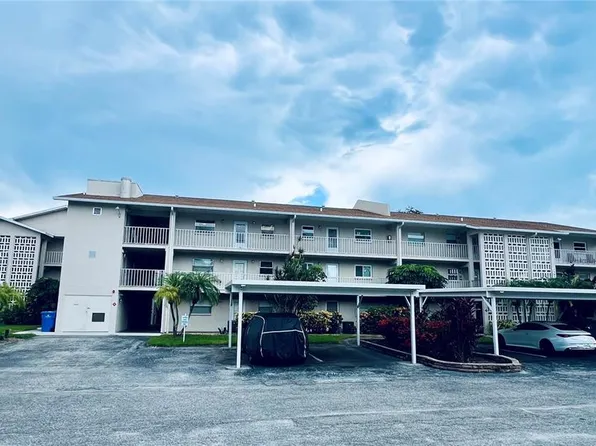 3981 MACEACHEN BOULEVARD #330, SARASOTA, FL 34233