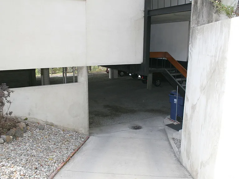 358 S Coeur D Alene St — Photo 46