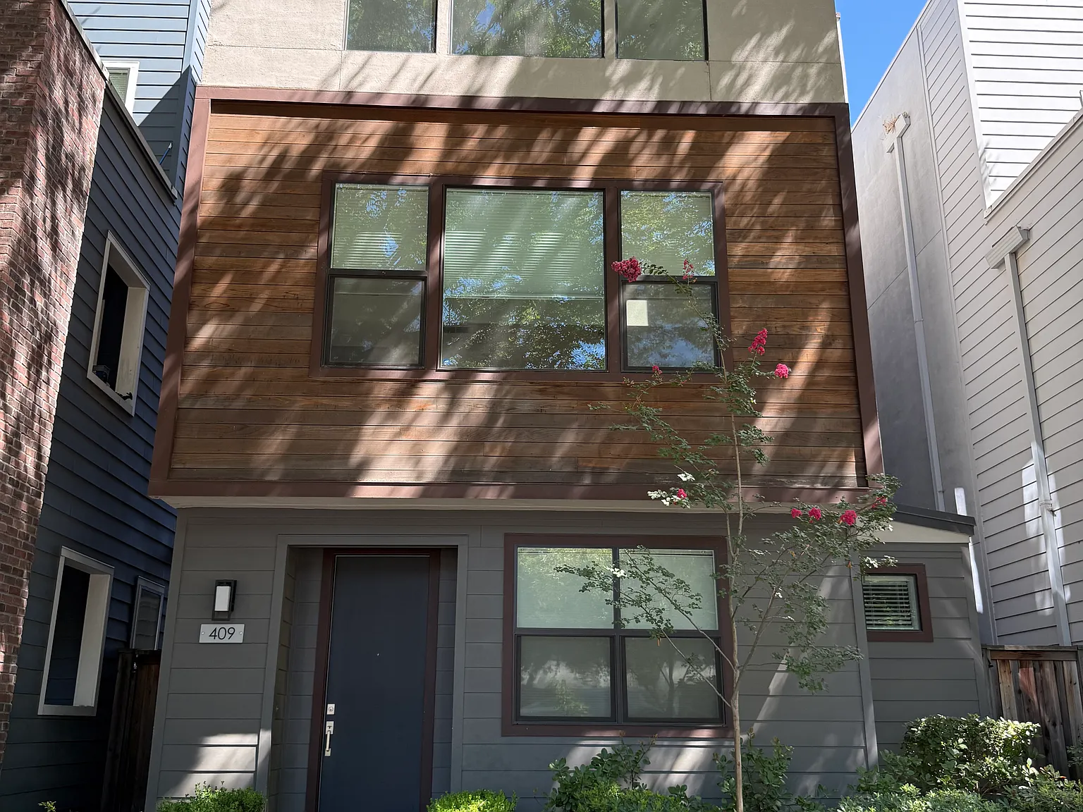 3 bed, 3.5 bath, 1745 sqft, $3,950 — Photo 1