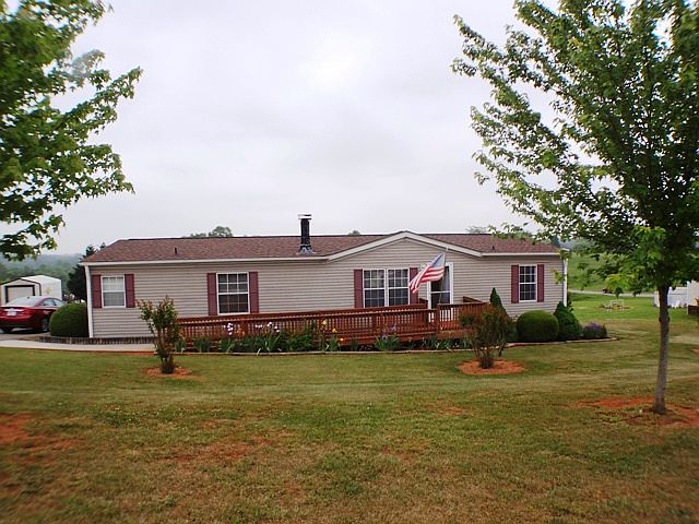 1st image of 132 Riverfield Dr