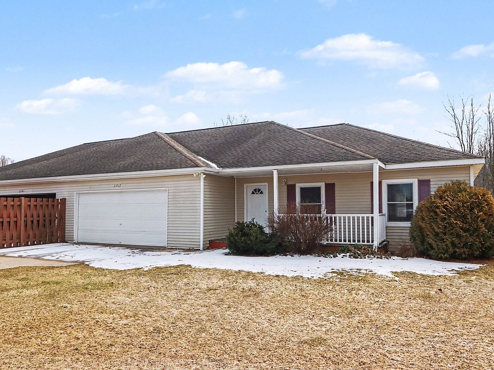 1st image of 23763 Humming Bird Ave