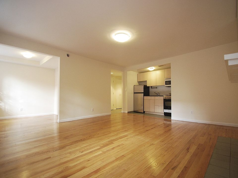 1st image of 67 Jane St APT 1BB