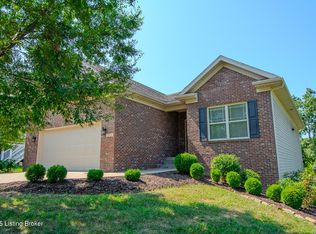 703 Linde Ct, La Grange, KY 40031