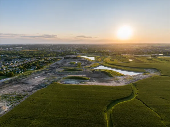 1607 NE 19th St, Ankeny, IA 50021