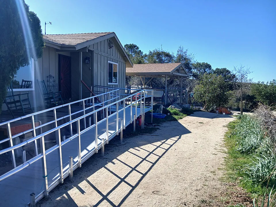 1576 Tierra Del Sol Rd