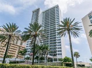 3140 S Ocean Dr APT 305, Hallandale, FL 33009
