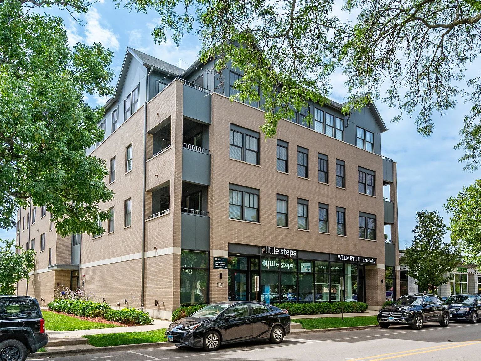 HIGHPOINT Wilmette — Photo 2