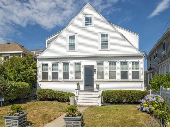 152 Cadish Ave, Hull, MA 02045