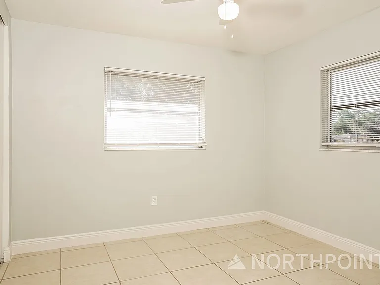 3816 Melgert Ln — Photo 12