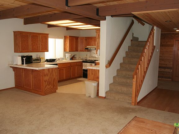 5th image of 1098 Lookout Mountain Dr