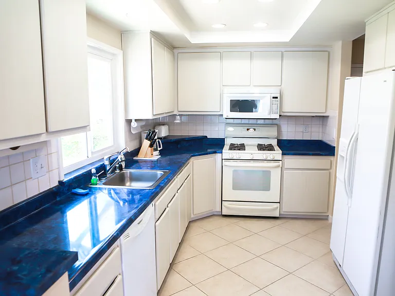 5741 Marlin Dr — Photo 9