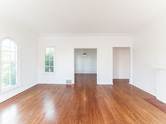 3rd image of 201 S Alexandria Ave APT 303