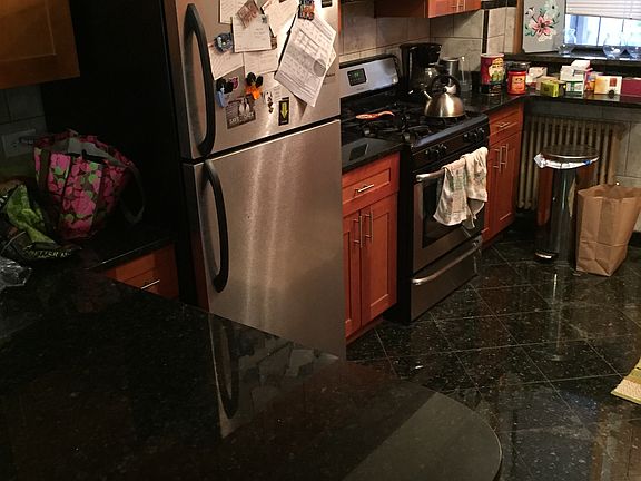 5th image of 449 W Belmont Ave #42