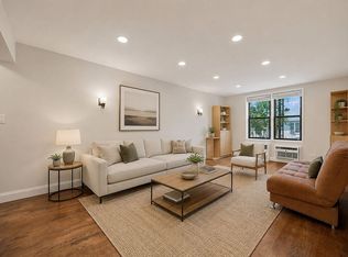 5021 39th Pl APT 2E, Long Island City, NY 11104