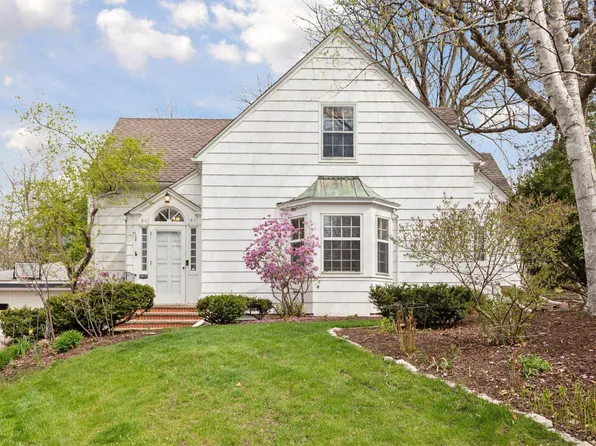 2091 Dudley Ave, Saint Paul, MN 55108